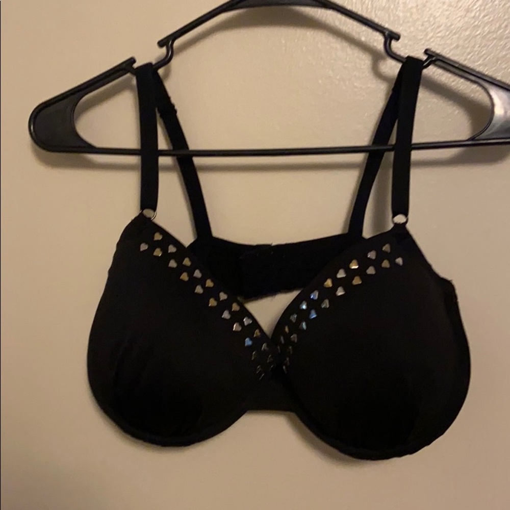 Women’s bra size 38C
